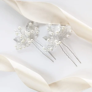 Set dvou svatebních vlásenek s krystalky a perlami