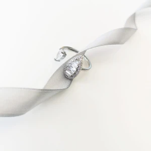 Prsten s dvěma slzami, univerzální, stříbrný