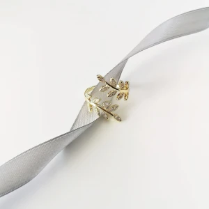 Prsten boho zlaté pletivo se zirkony