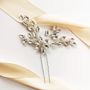 Efektní svatební vlásenek stříbrná s cirkonii