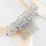 Úchvatný stříbrný hřeben na svatební účes