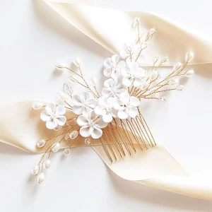 Pozlacený hřeben pro svatební účes s květinami