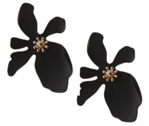 Černé náušnice květinové matné puzetové