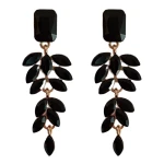 Černé náušnice zlaté večerní s listy