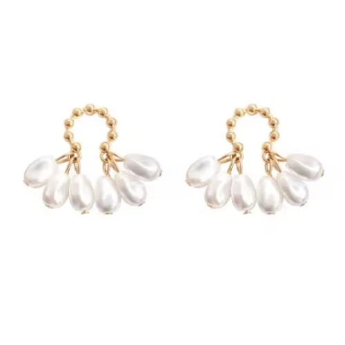 Złote delikatne kolczyki z perełkami subtelne wiszące okrągłe koła drobne