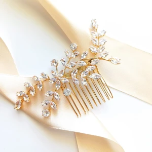 Zlatý hřebínek se zirkonovými aplikacemi