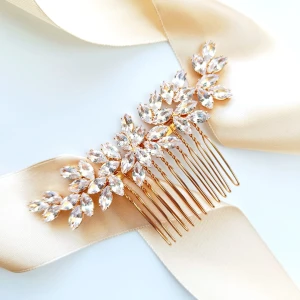 Efektní zlatý hřeben pro svatební učes