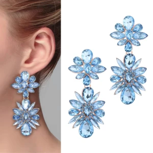 Modré náušnice s velkými aplikacemi