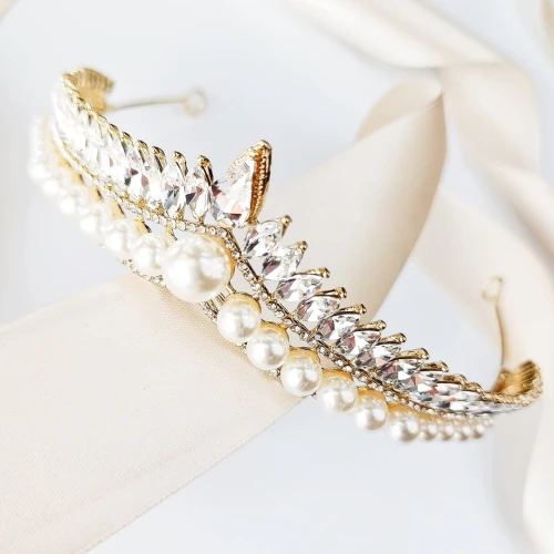 ZŁOTA tiara DIADEM korona elegancka ozdobna błyszcząca MODNA z perłami