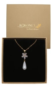 Zlatý svatební náhrdelník s perlami, květy a zirkony FLOR gold