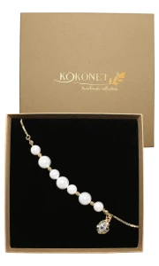 Efektní zlatý perlový náramek s přívěskem STELLA gold